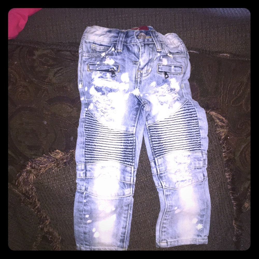 (M.m.a.o!)Haus of JR toddler distressed jeans